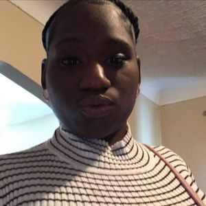 Meet your Posher, Lisha